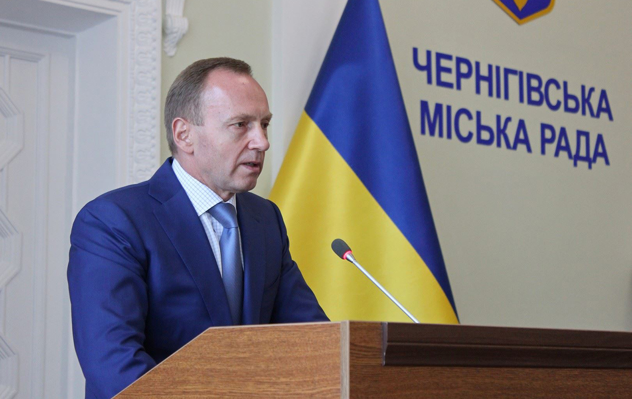 Равнение на центр. Как меняются отношения между командой Зеленского и местной властью